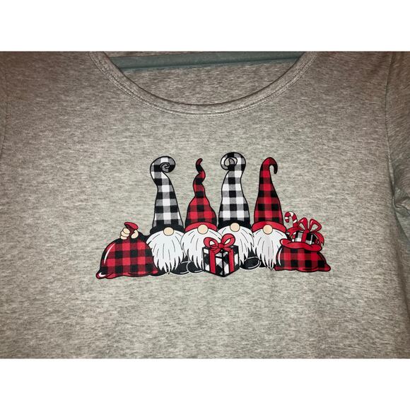 Santa’s Treasures Christmas Gnome Buffalo Plaid Long Sleeve Top Small - Picture 4 of 5
